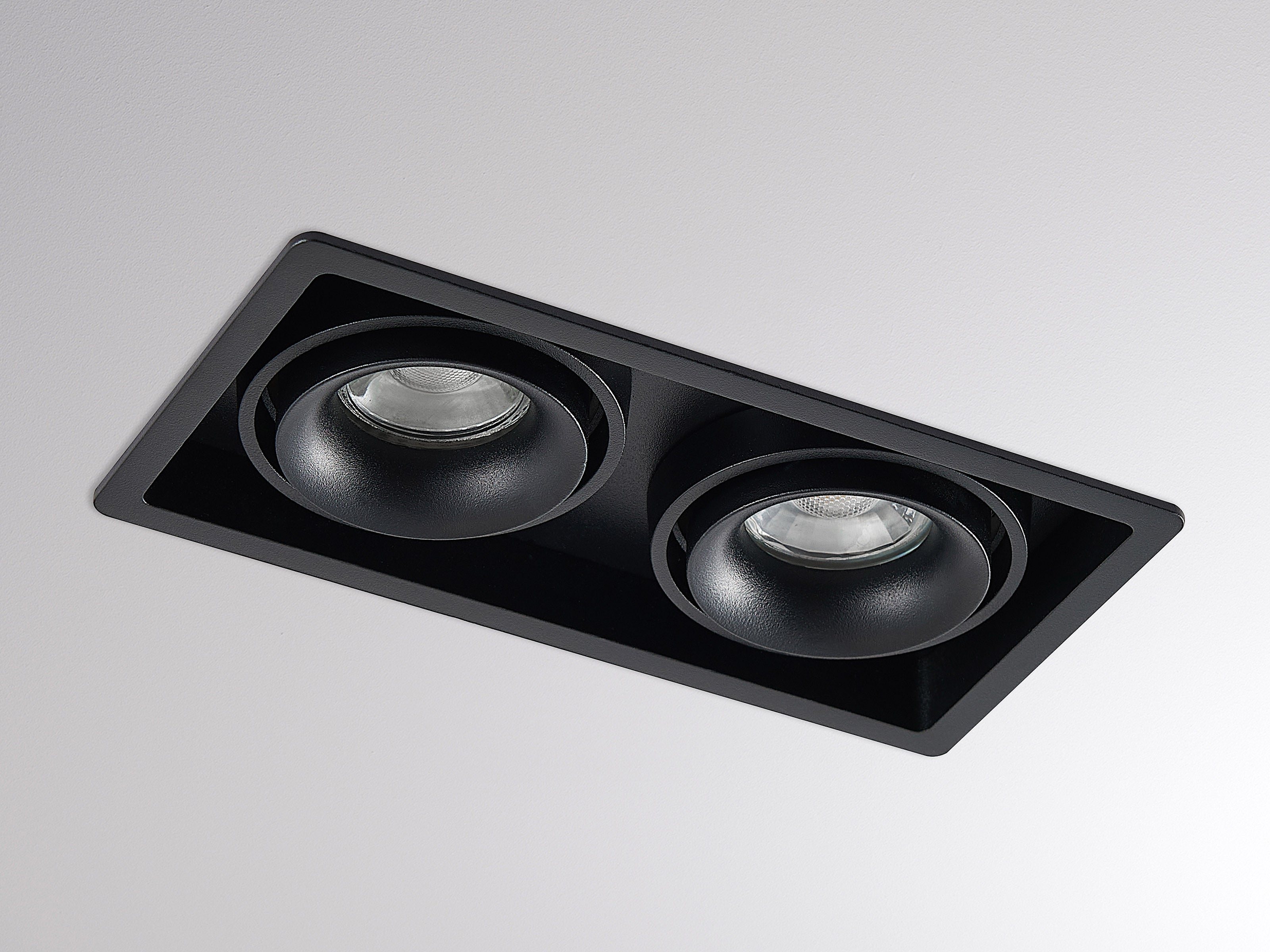 QANA DOUBLE SQUARE R